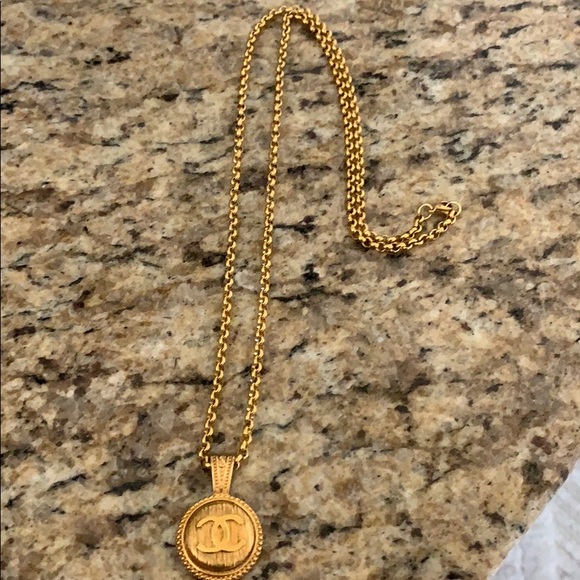 CHANEL Jewelry - Chanel necklace